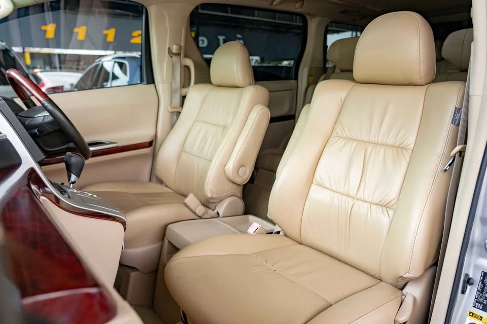 2011 Toyota Alphard, Vellfire II (AH20) 2