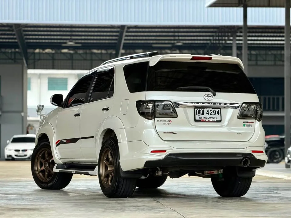 2014 Toyota Fortuner I 2