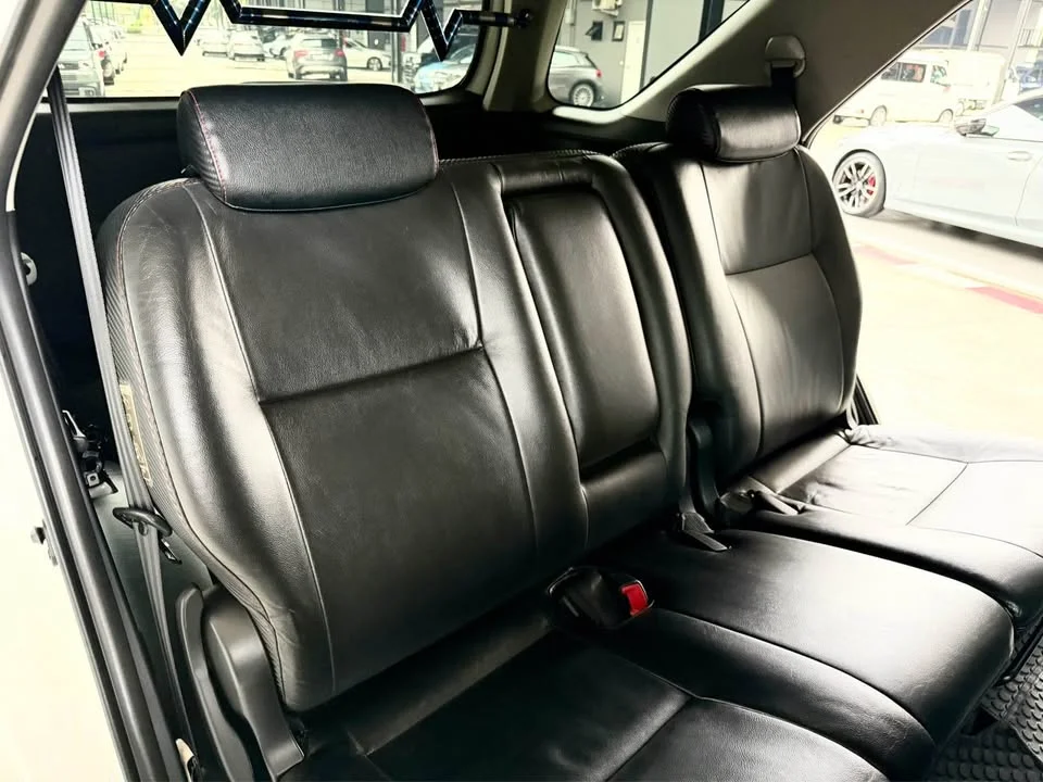 2014 Toyota Fortuner I 3