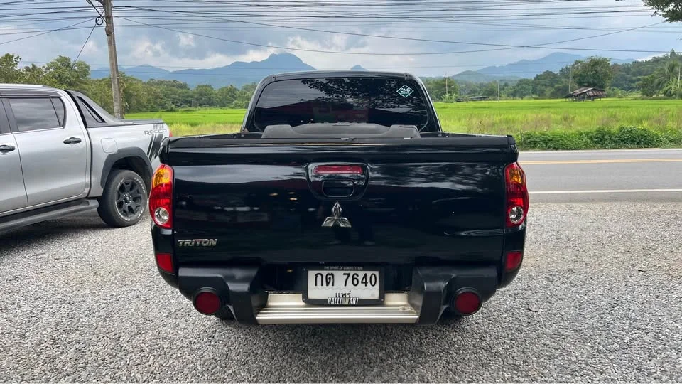 2012 Mitsubishi Triton IV 3
