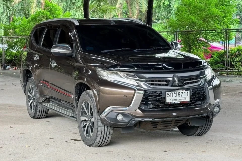 2016 Mitsubishi Pajero Sport III 2