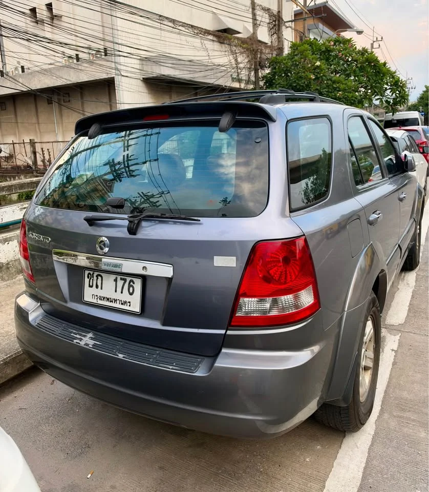 2004 Kia Sorento I 3