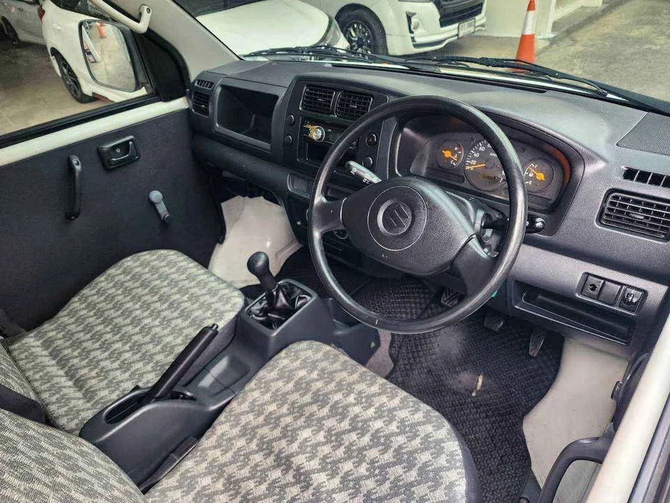 2010 Suzuki Carry I 3