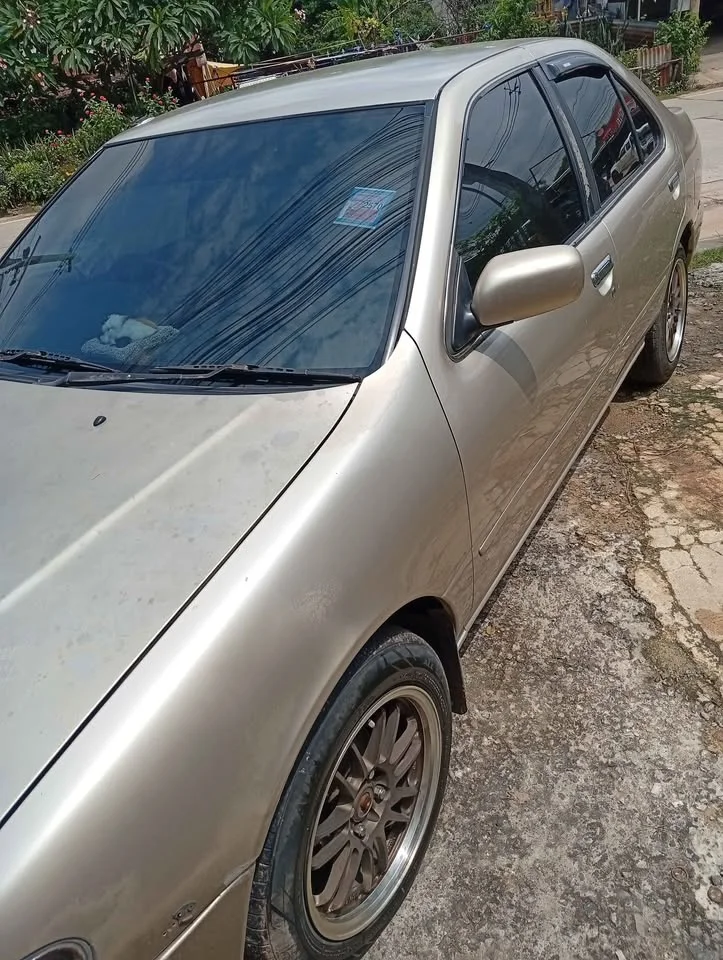 1999 Nissan Sunny IV 2