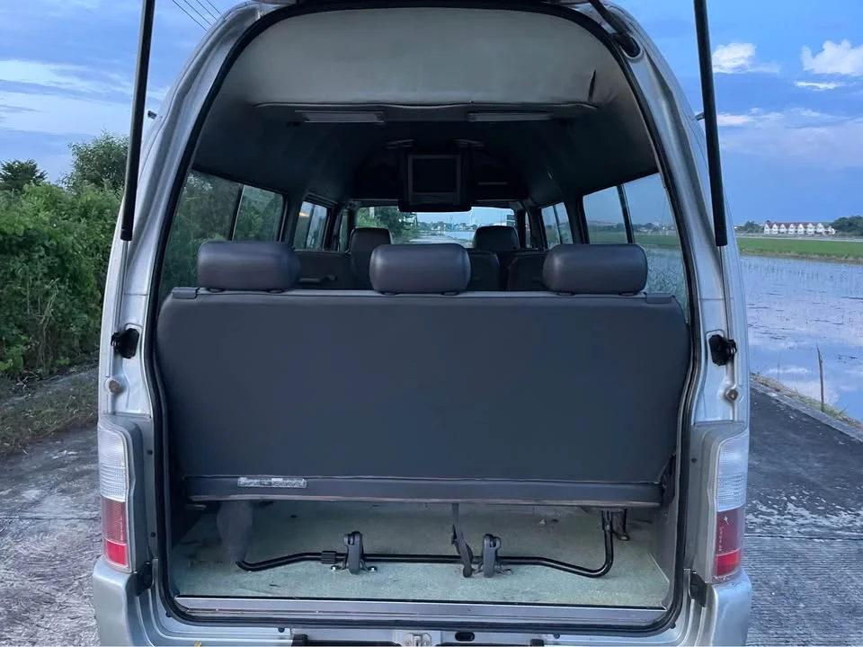 2005 Nissan Urvan V (E25) 2