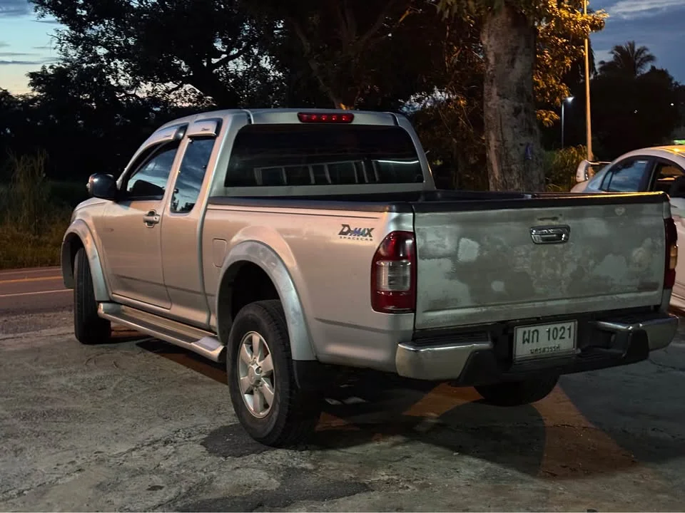 2006 Isuzu D-Max I 3
