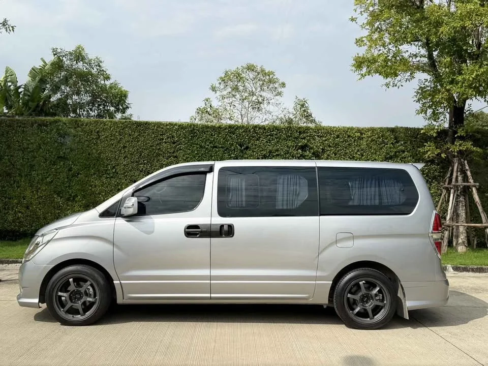 2013 Hyundai H-1 II 2