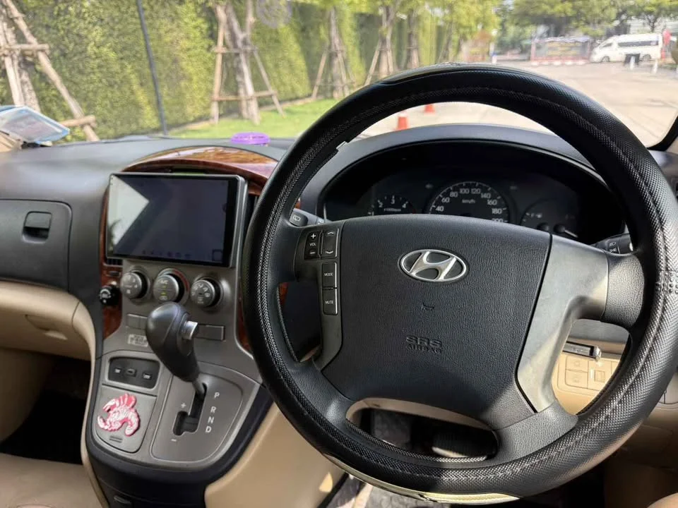 2013 Hyundai H-1 II 3