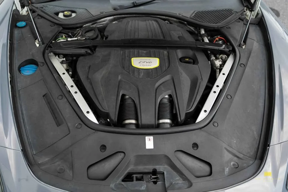 2017 Porsche Panamera II 3
