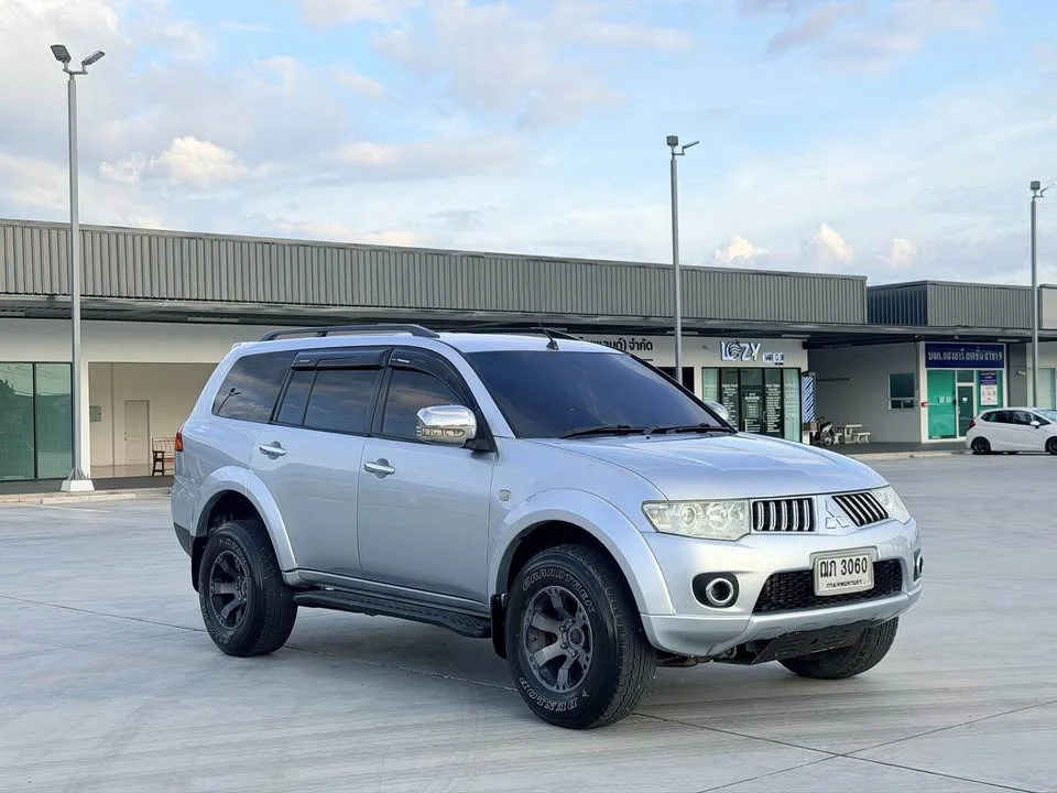 2009 Mitsubishi Pajero Sport II 3