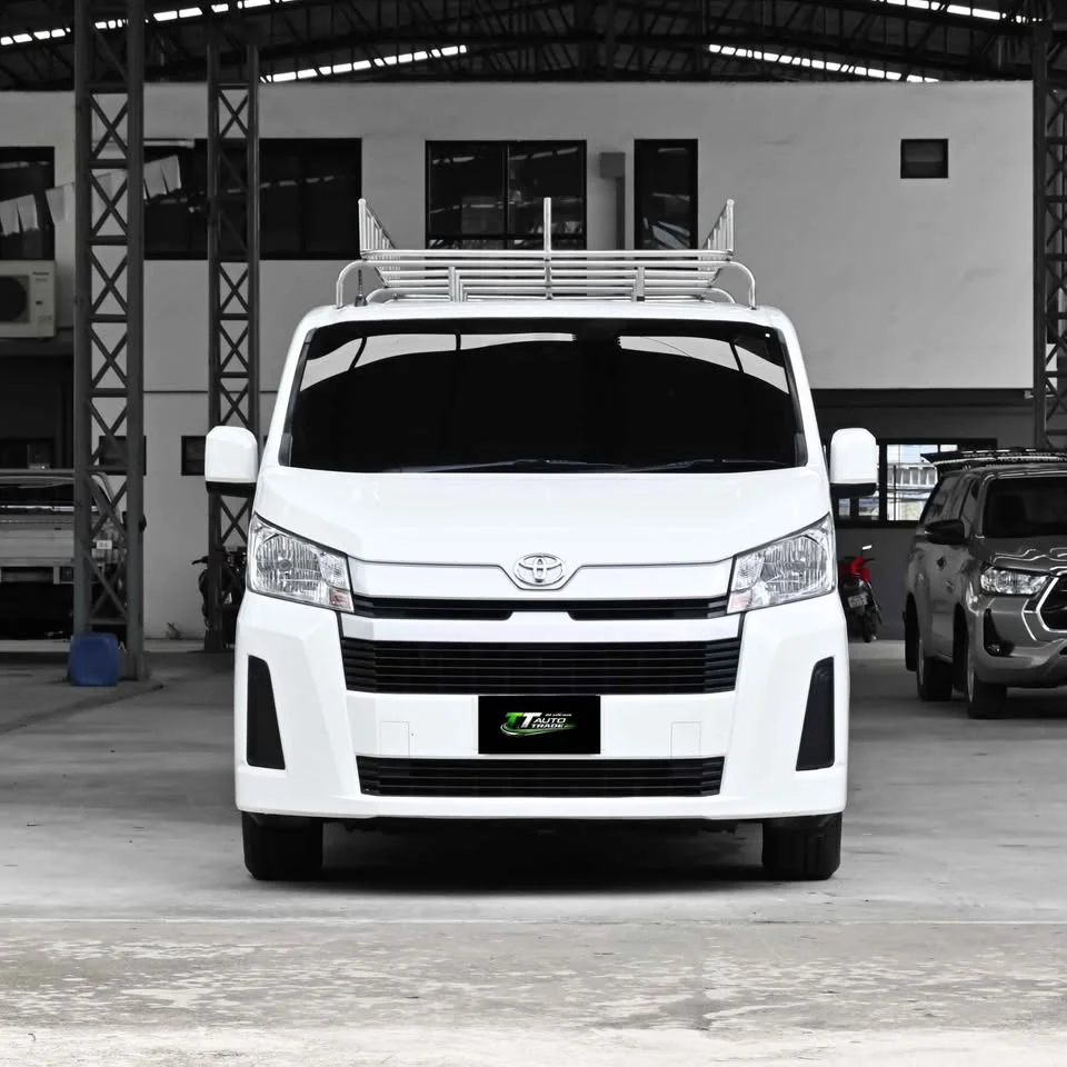 2022 Toyota HiAce VI (H300) 3