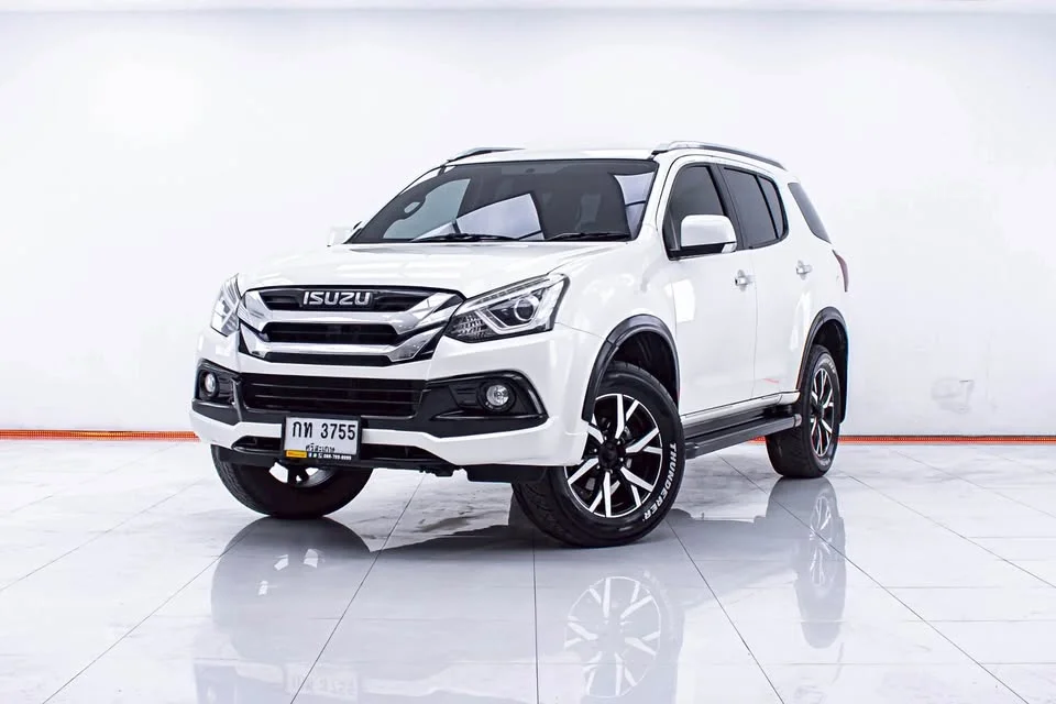2019 Isuzu MU-X I 3
