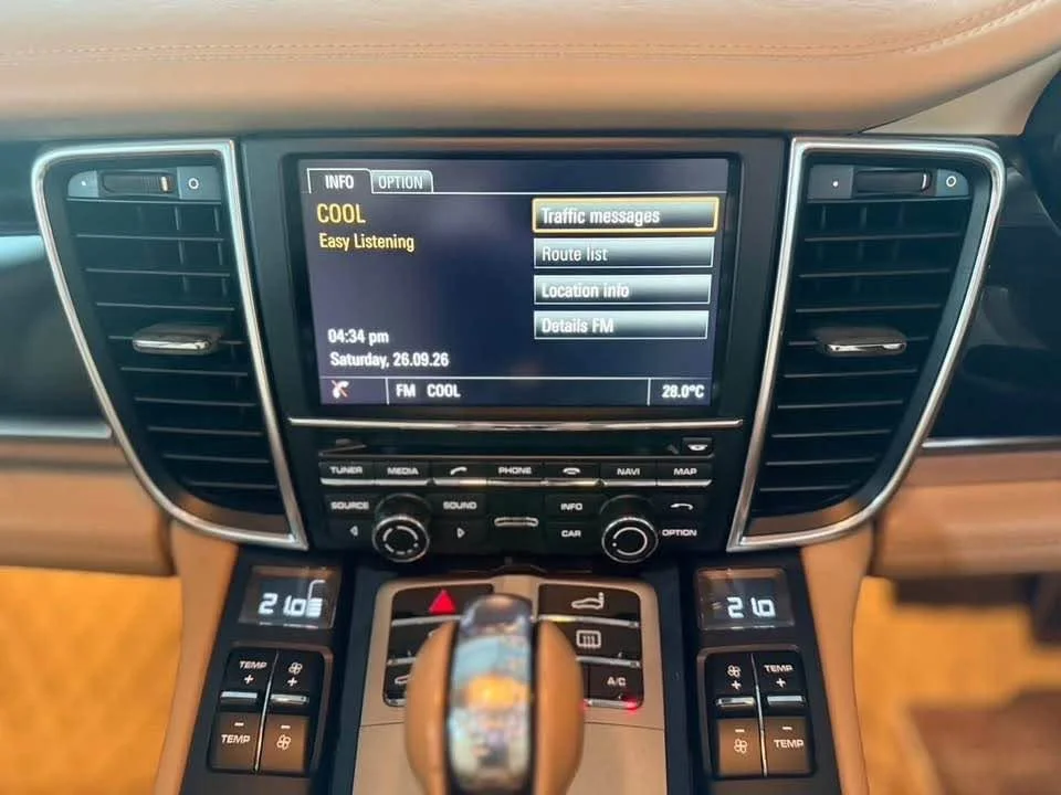 2013 Porsche Panamera I 2