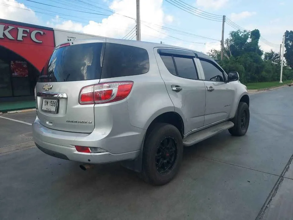 2013 Chevrolet TrailBlazer II 3