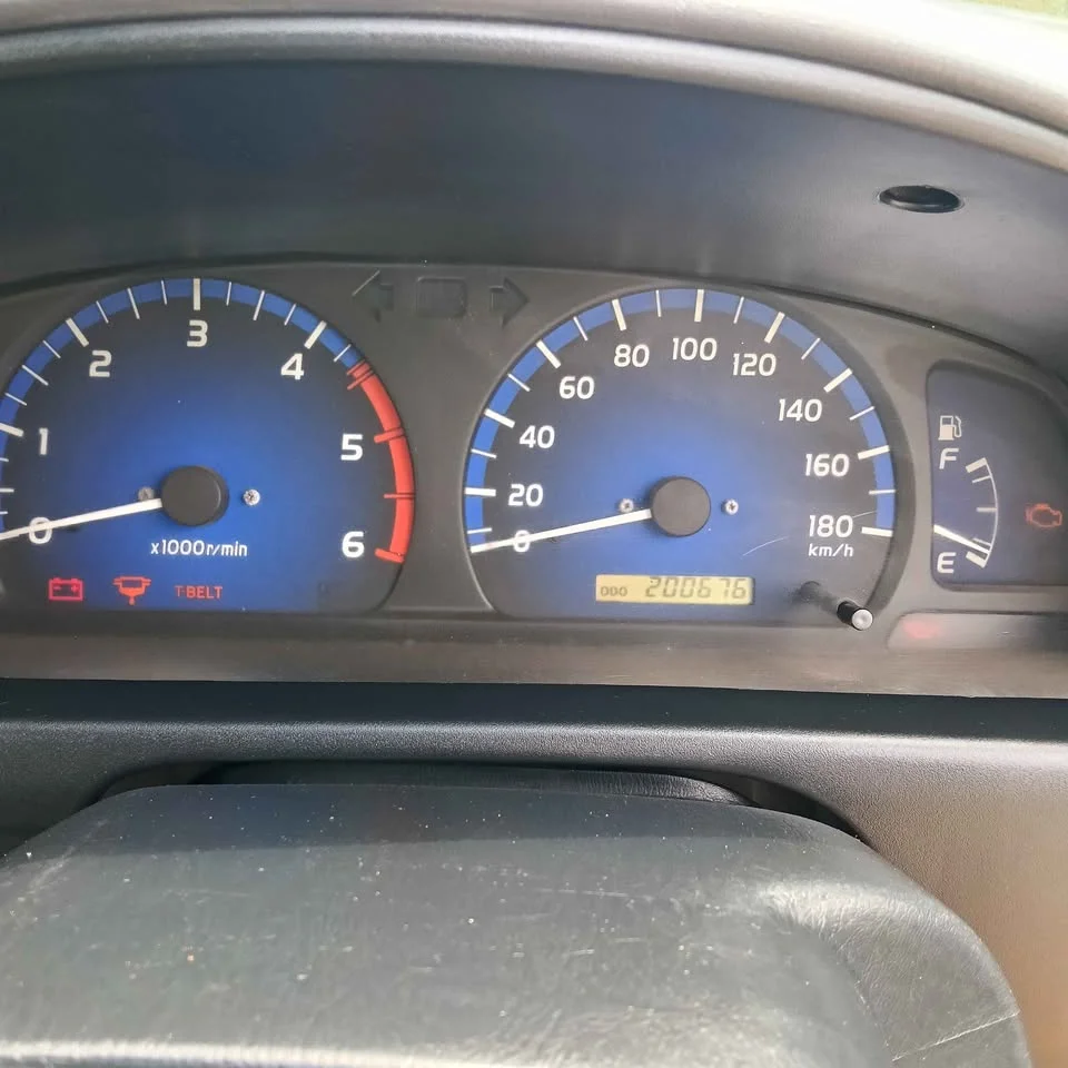 2002 Toyota Hilux Tiger VI 3