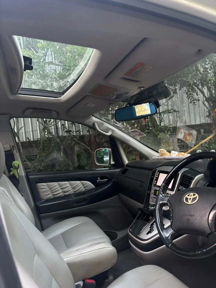 2004 Toyota Alphard, Vellfire I (AH10) 3