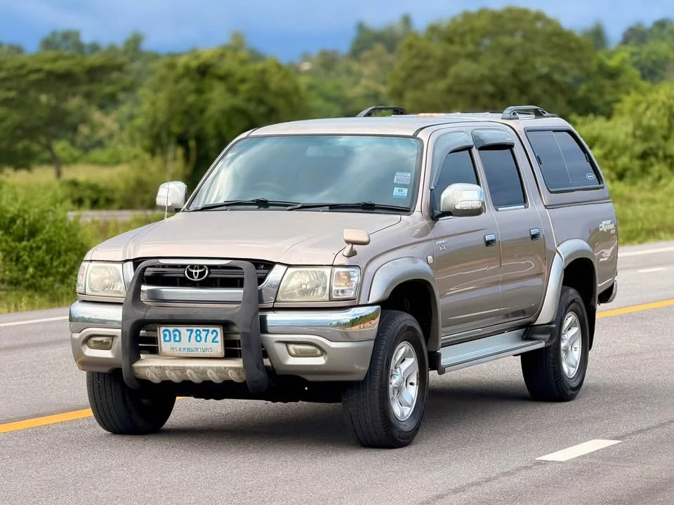 2004 Toyota Hilux Tiger VI 2