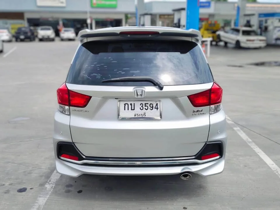 2015 Honda Mobilio II 2