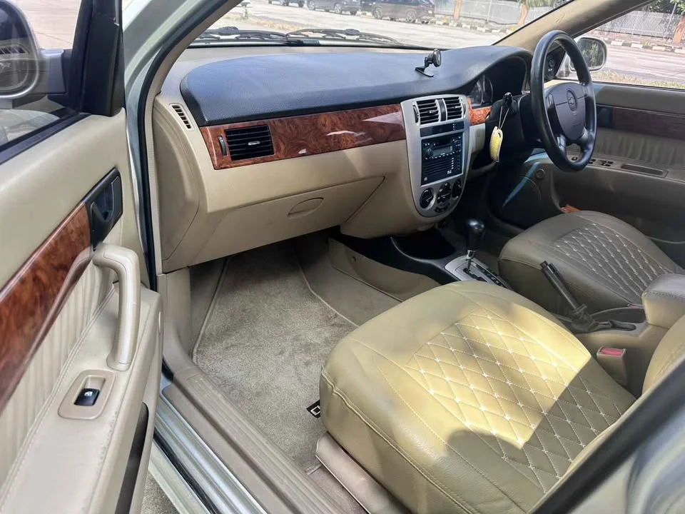 2006 Chevrolet Optra 3