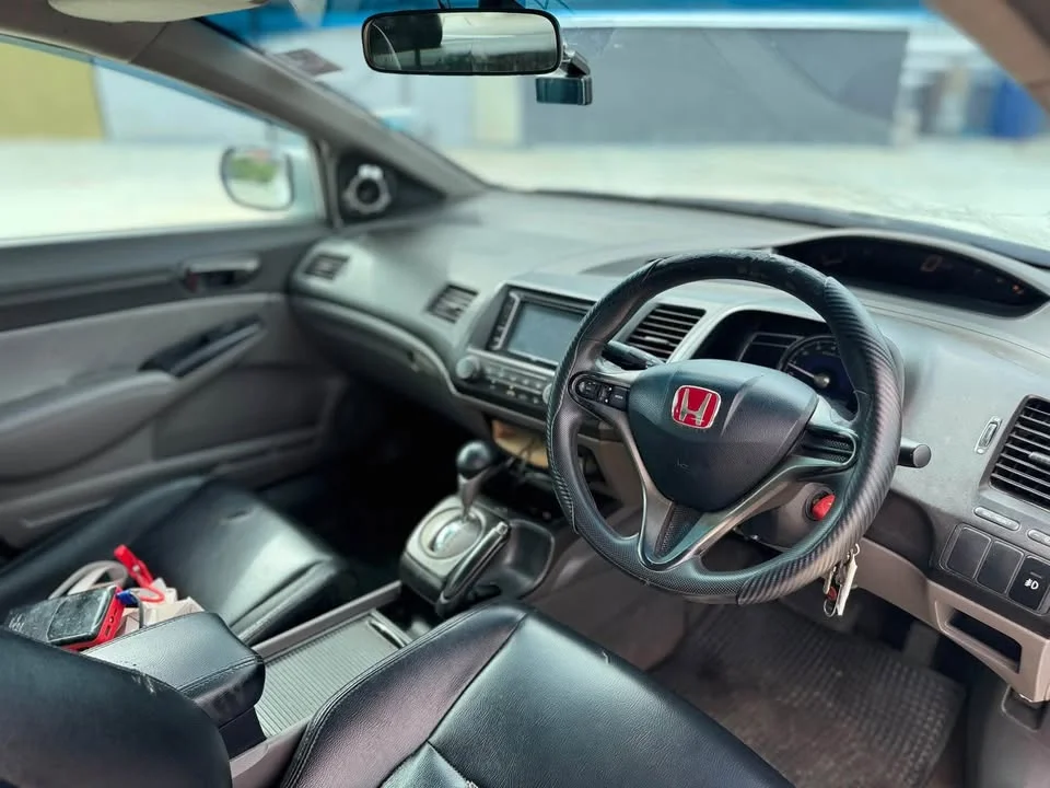 2011 Honda Civic VIII 3