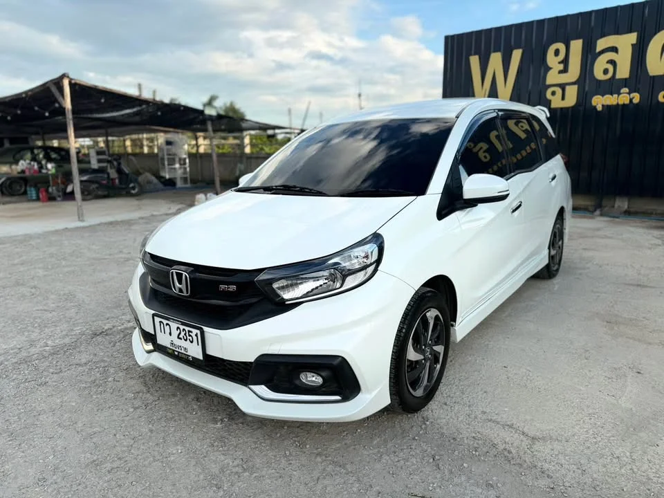 2017 Honda Mobilio II 2