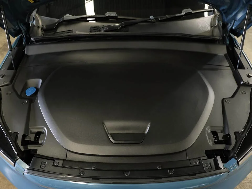 2022 Volvo XC40 3