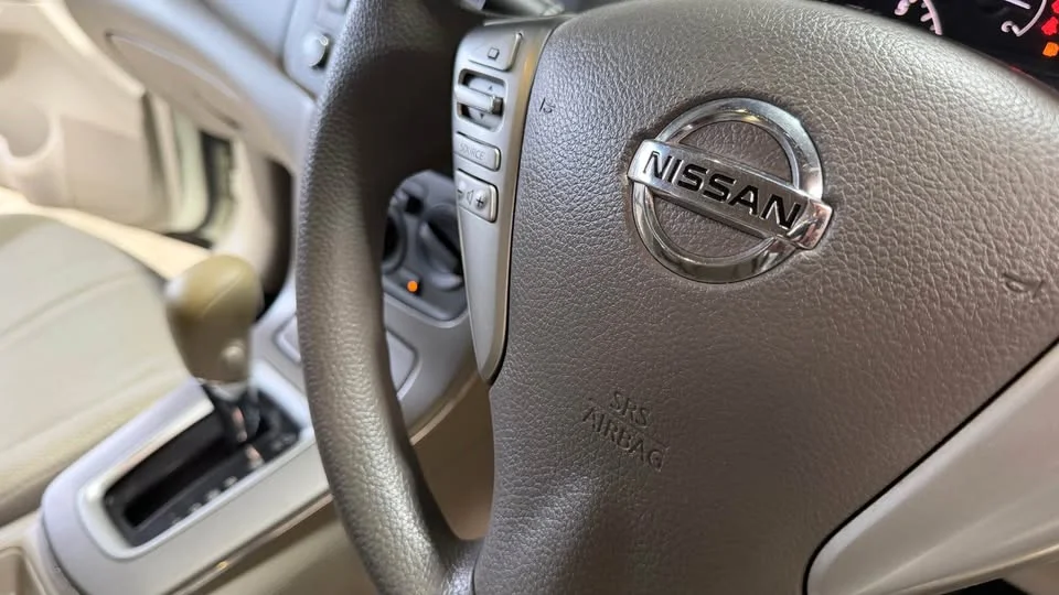 2013 Nissan Sylphy III (B17) 2
