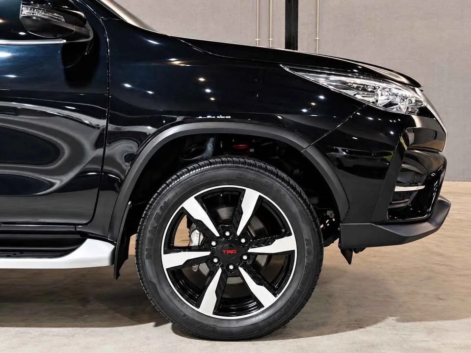 2019 Toyota Fortuner II 2