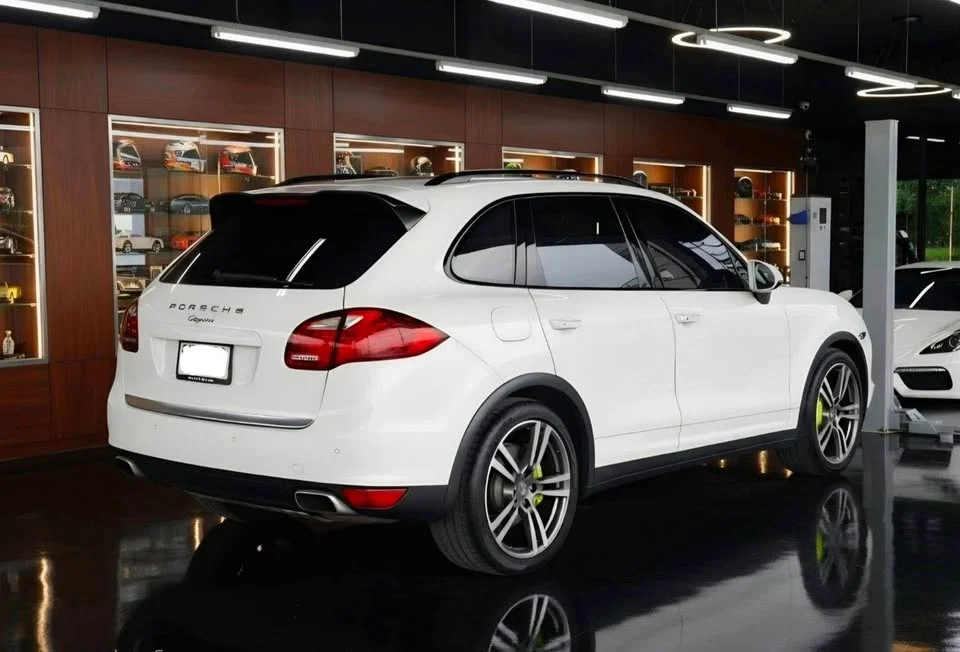 2011 Porsche Cayenne II 3