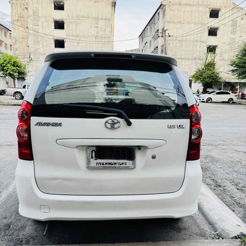 2011 Toyota Avanza I 3