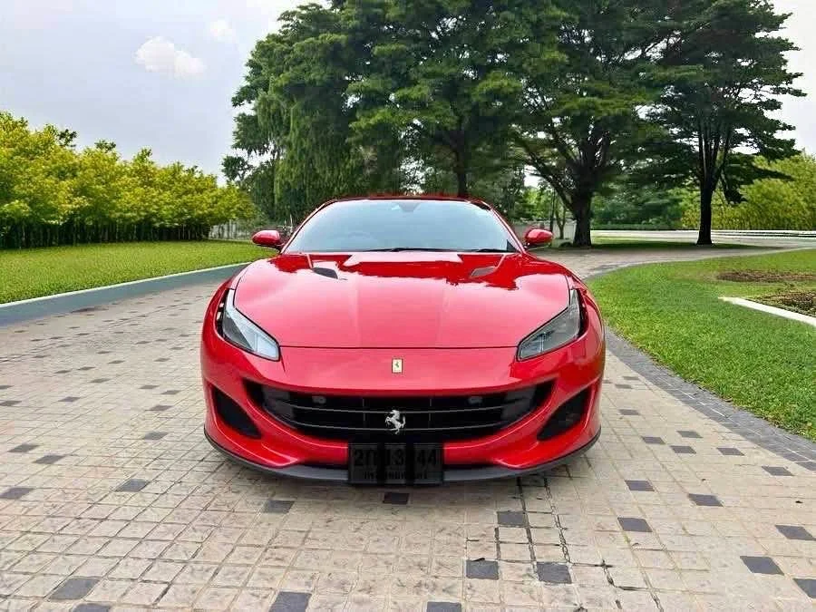 2019 Ferrari Portofino 2