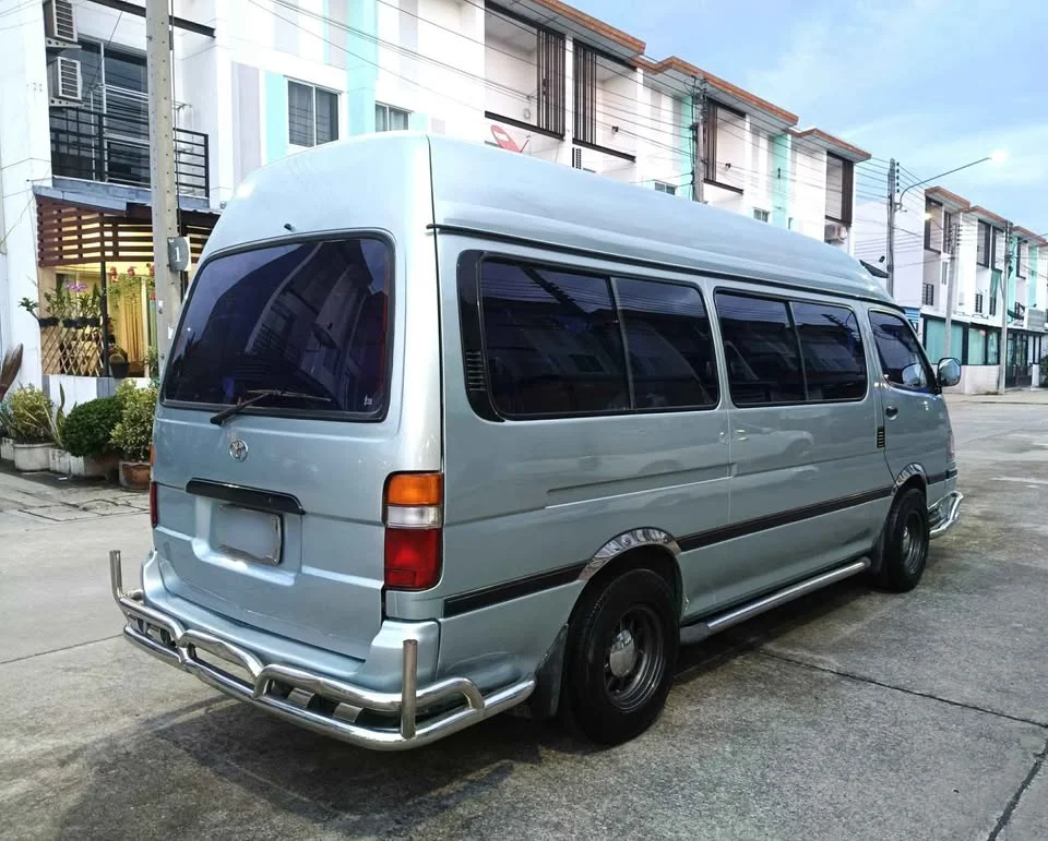 2003 Toyota Commuter IV (H100) 2