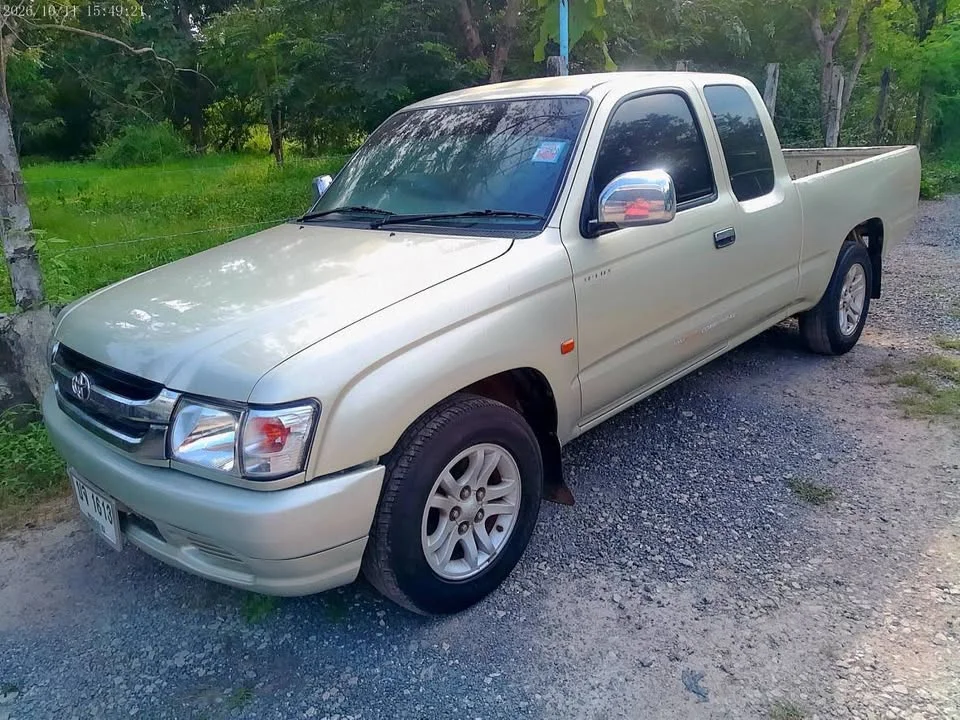 2002 Toyota Hilux Tiger VI 3