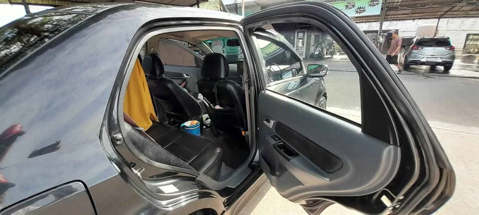 2010 Proton Saga II 3