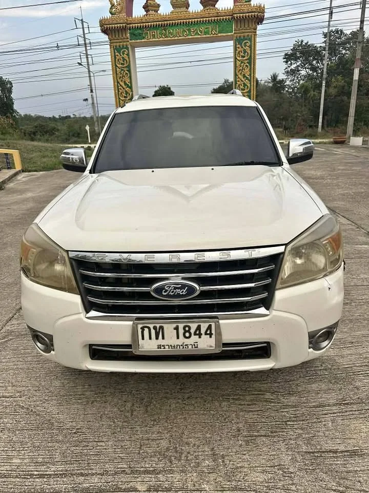 2009 Ford Everest I 3