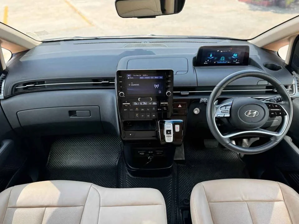 2022 Hyundai Staria US4 2
