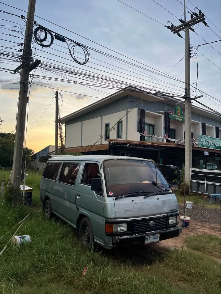 1976 Nissan Urvan IV (E24) 2