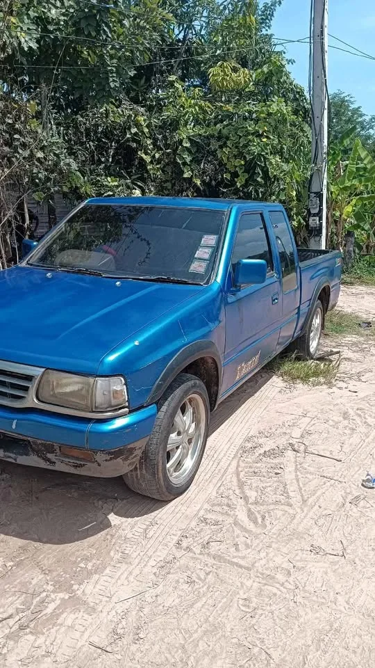 1993 Isuzu Faster Dragon Eyes III 2