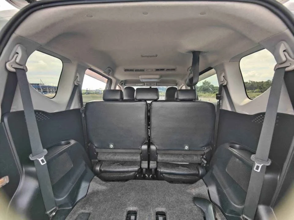 2017 Toyota Sienta II 3