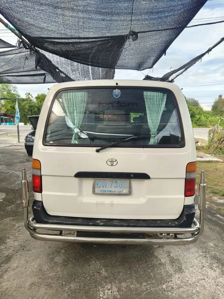 2000 Toyota Commuter IV (H100) 3