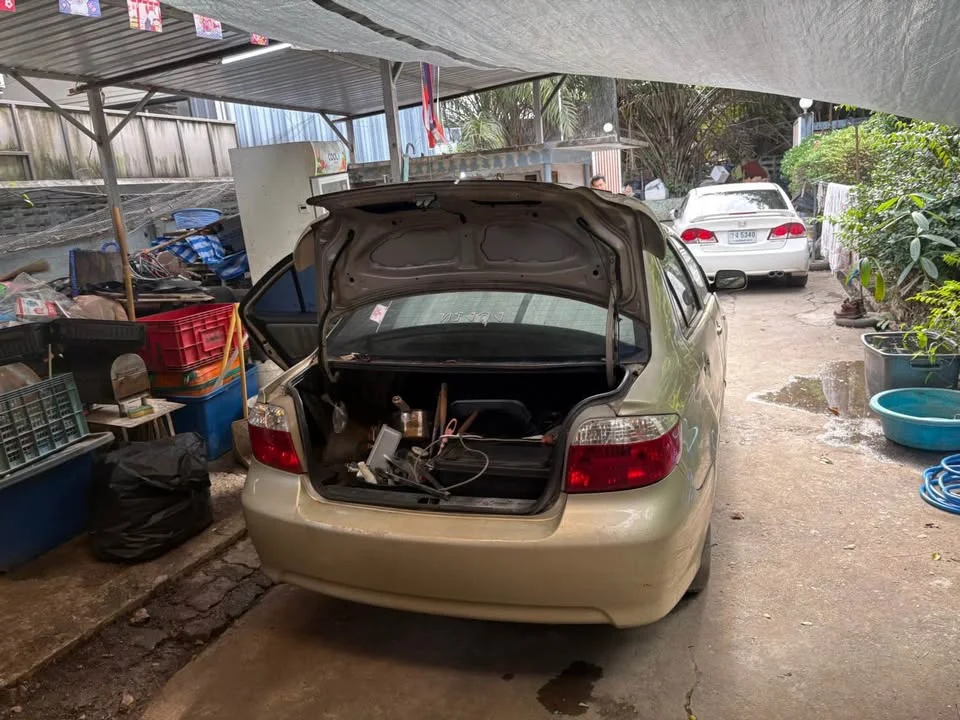 2010 Toyota Vios I 2