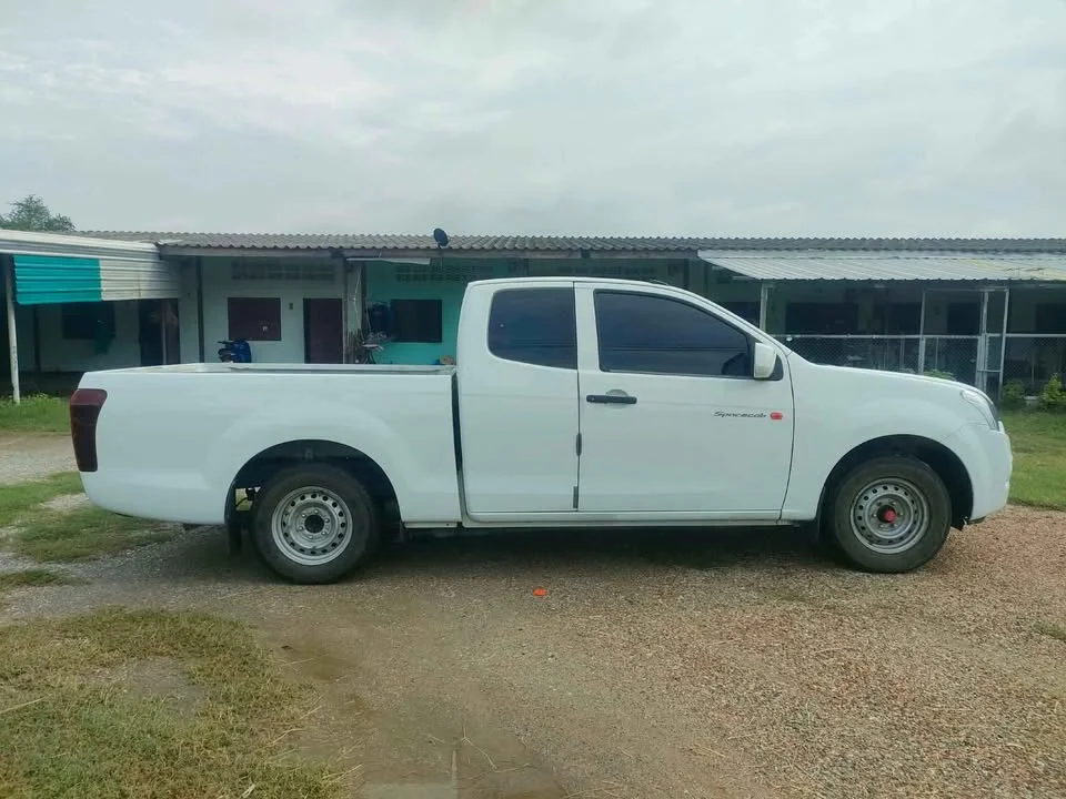 2016 Isuzu D-Max II (RT) 3