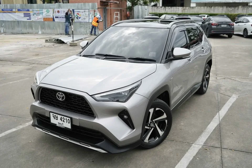 2024 Toyota Yaris Cross AC200 2