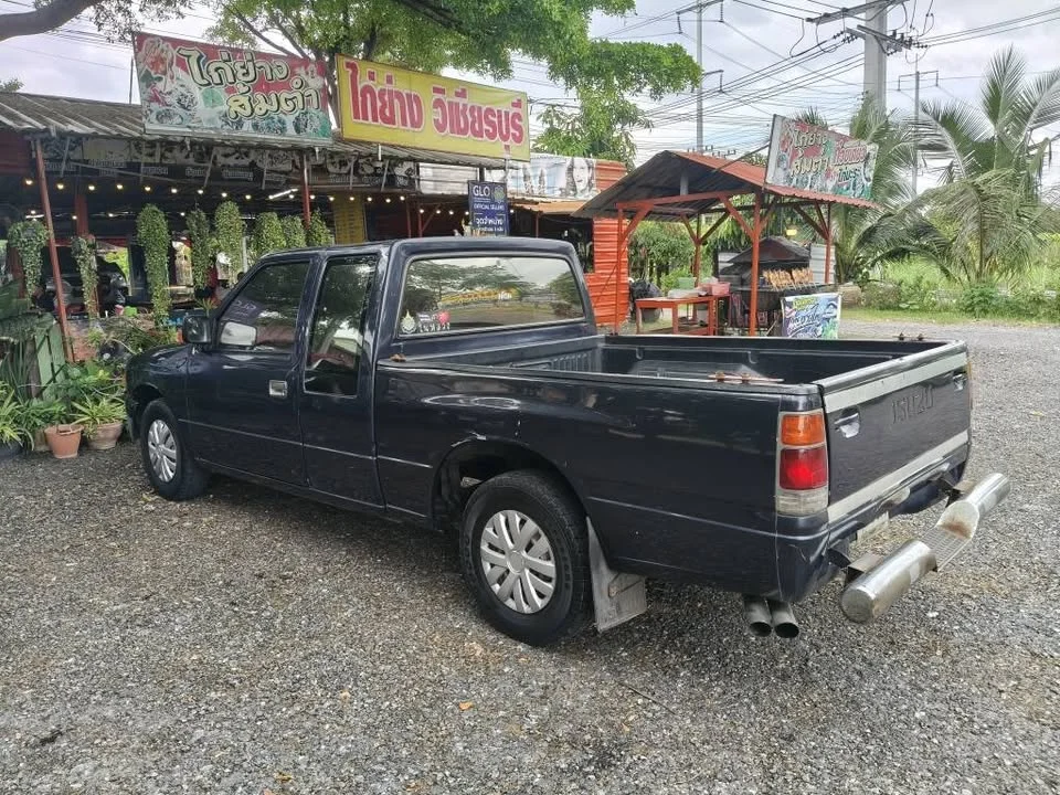 1994 Isuzu TFR III 3