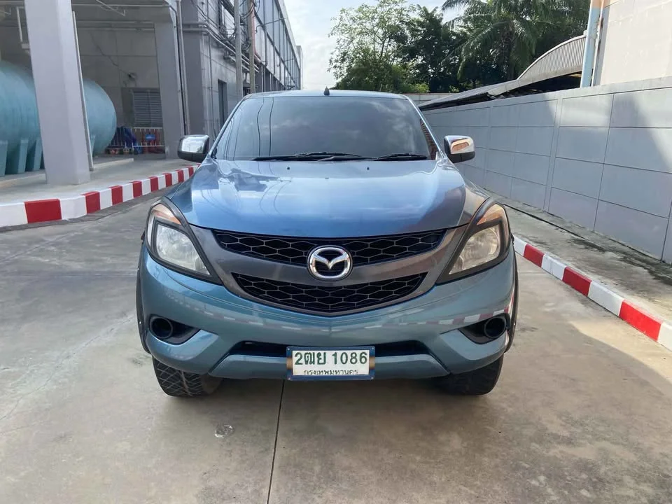 2013 Mazda BT-Series II 3
