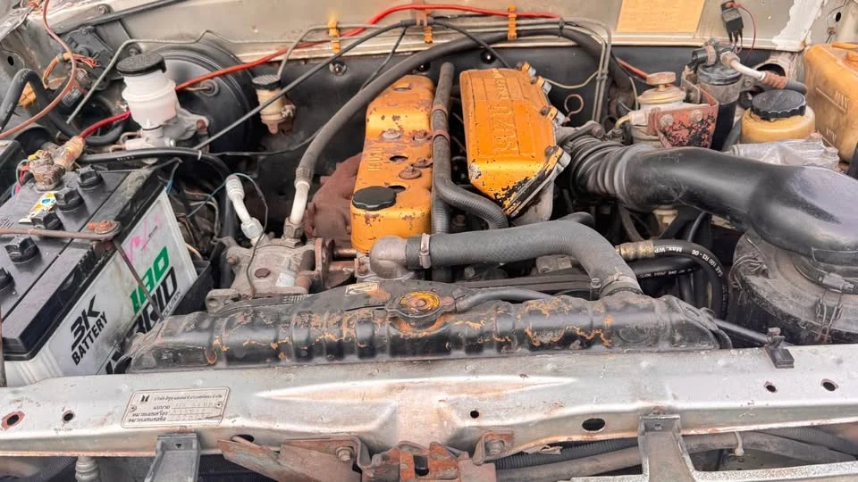 1990 Isuzu TFR III 3