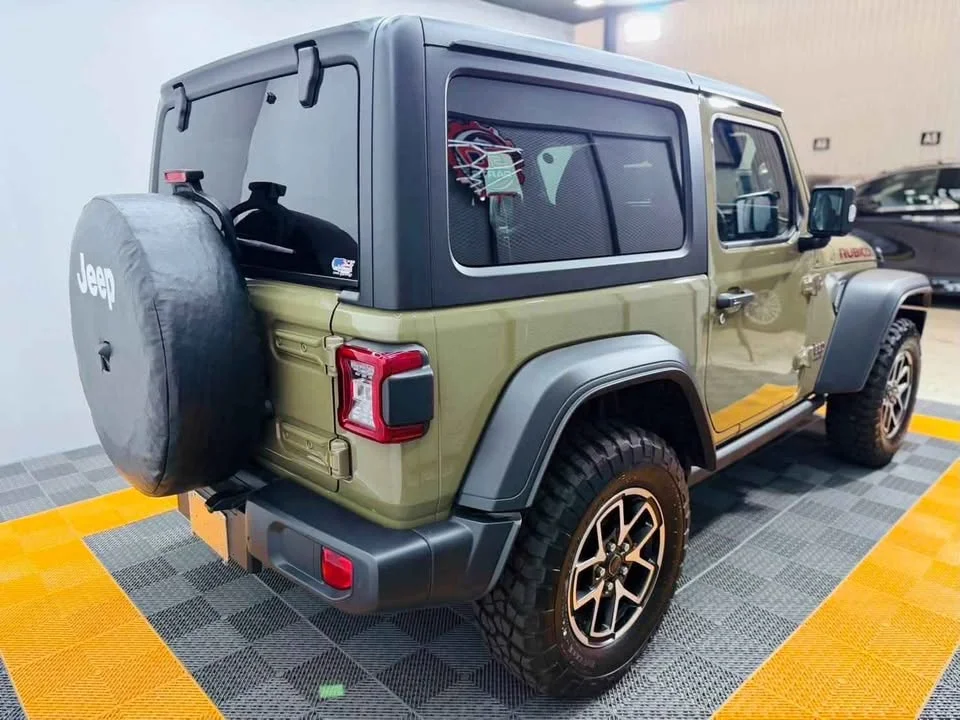 2025 Jeep Wrangler JL 2