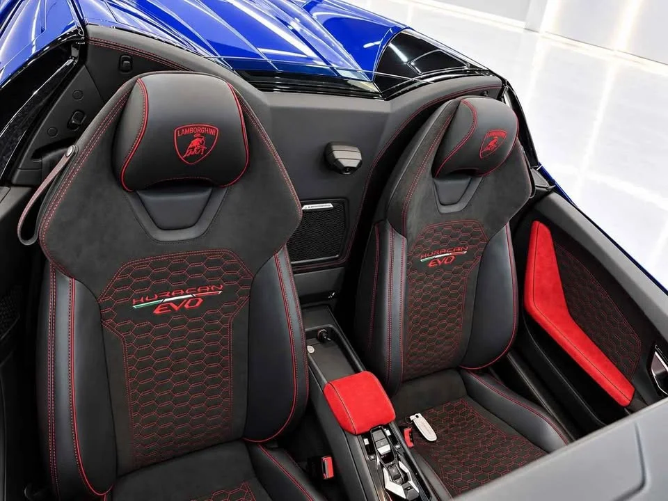 2020 Lamborghini Huracan 2
