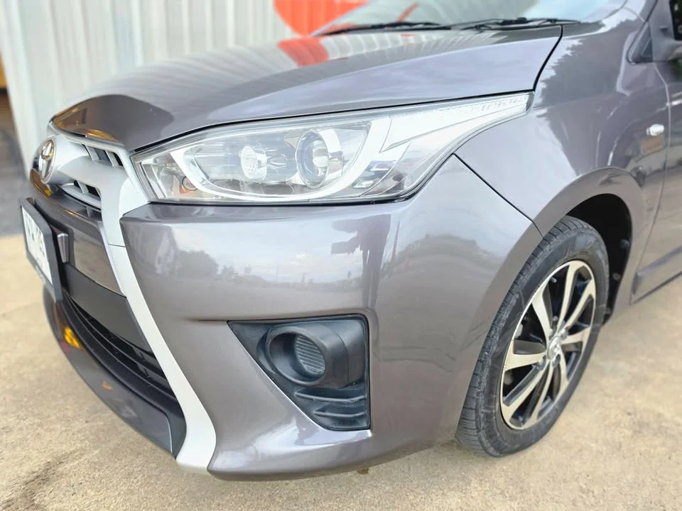 2015 Toyota Yaris III 3