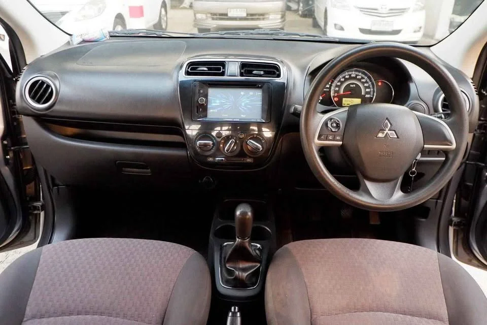 2016 Mitsubishi Mirage VI 3